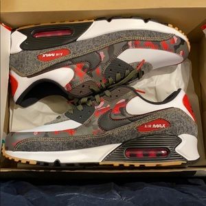 Air Max 90 SE (never worn)